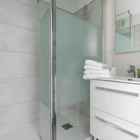 Apartment Modern 2-rooms In Bordeaux